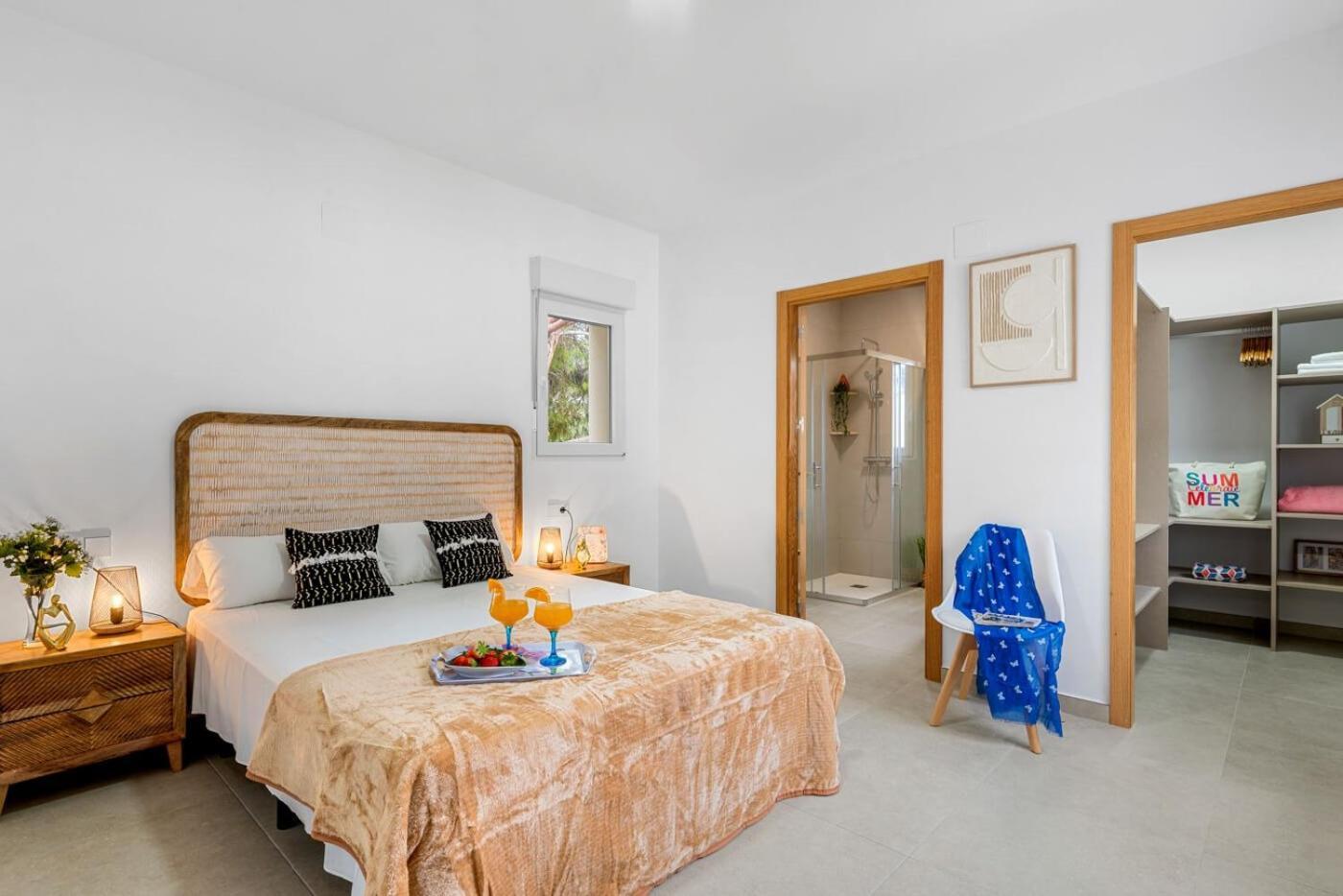 Aiko - Plusholidays Villa Moraira